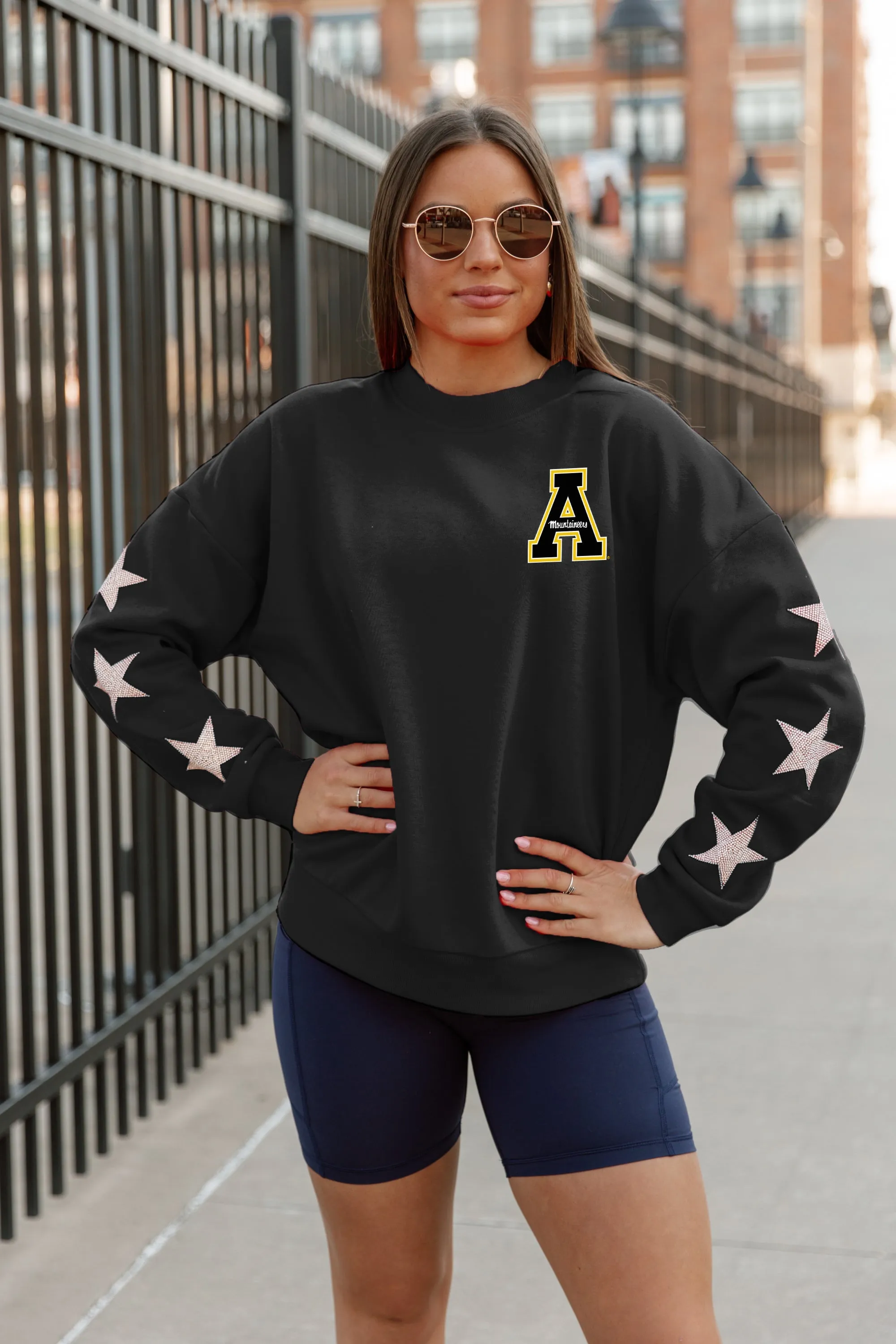 APPALACHIAN STATE MOUNTAINEERS DEDICATION EMBELLISHED STAR SLEEVE CREWNECK PULLOVER