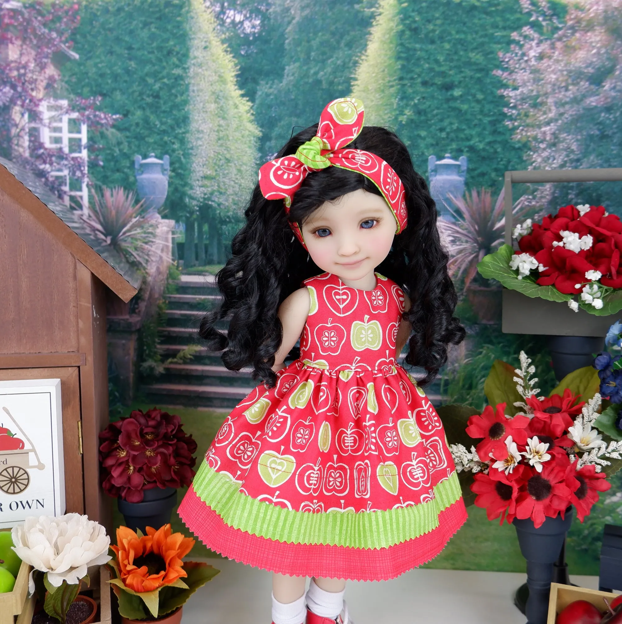 Apple Fritter - dress with boots for Ruby Red Fashion Friends doll