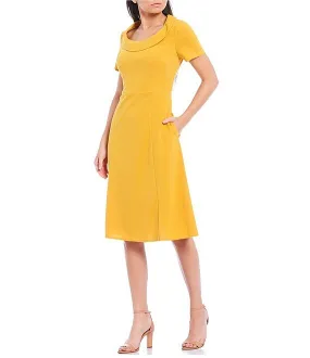 Donna Morgan Collar Detail Dress