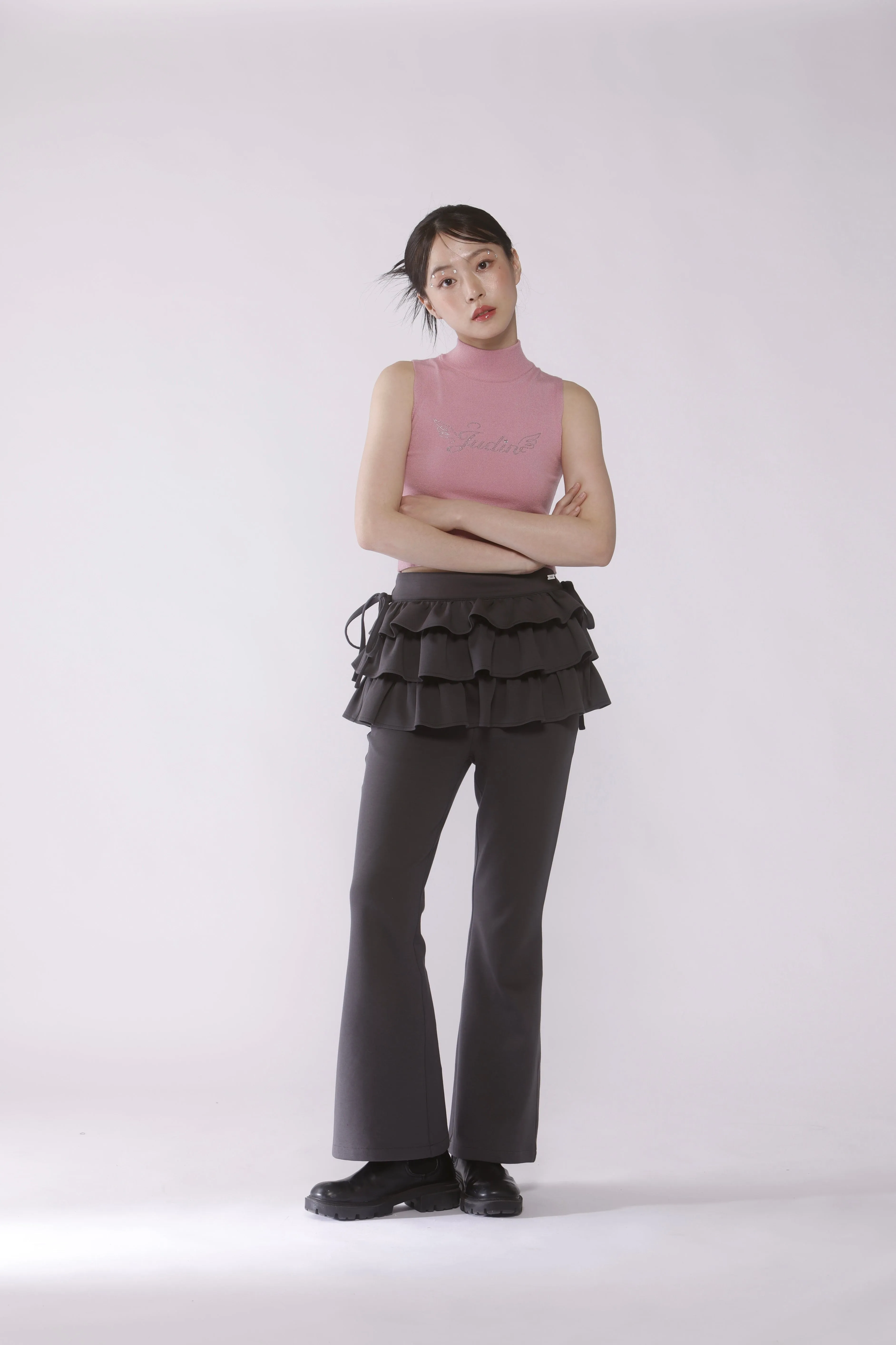 Frill skirt layered pants