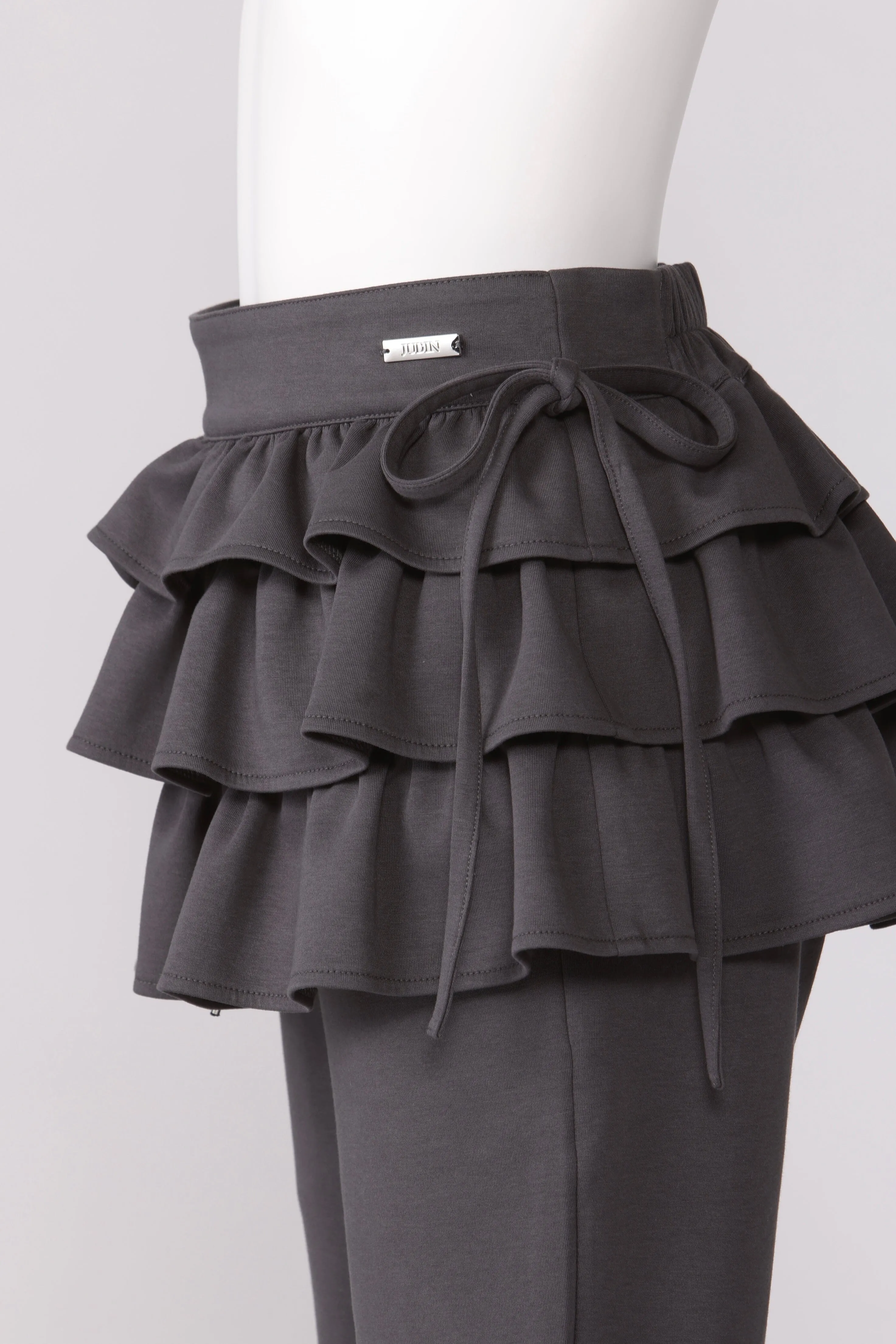 Frill skirt layered pants