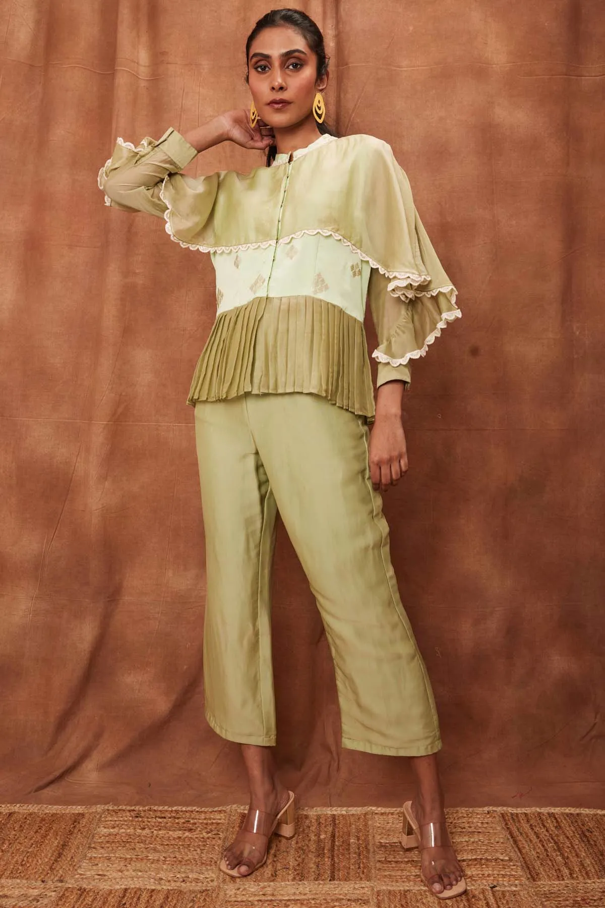 Light Pista Silk Pintuck Top & Pants
