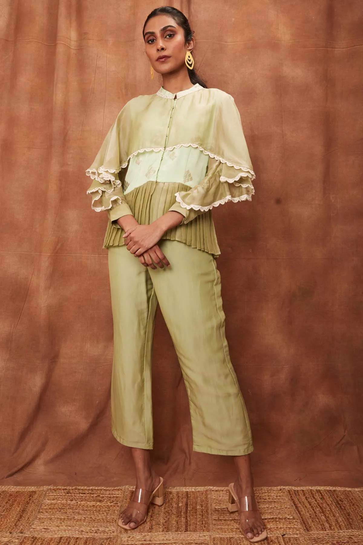 Light Pista Silk Pintuck Top & Pants