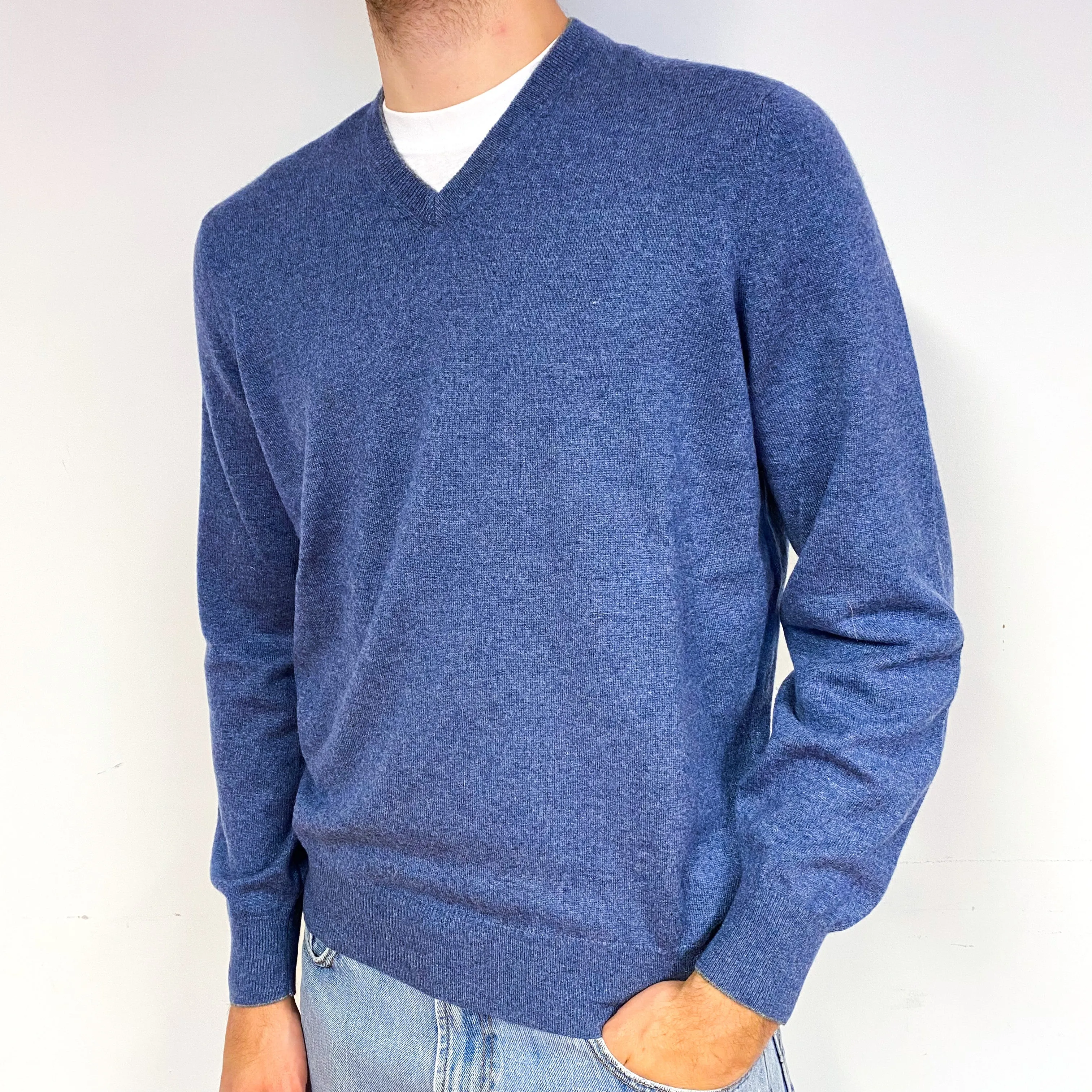 Men's Brunello Cucinelli Denim Blue Cashmere V-Neck Jumper Large