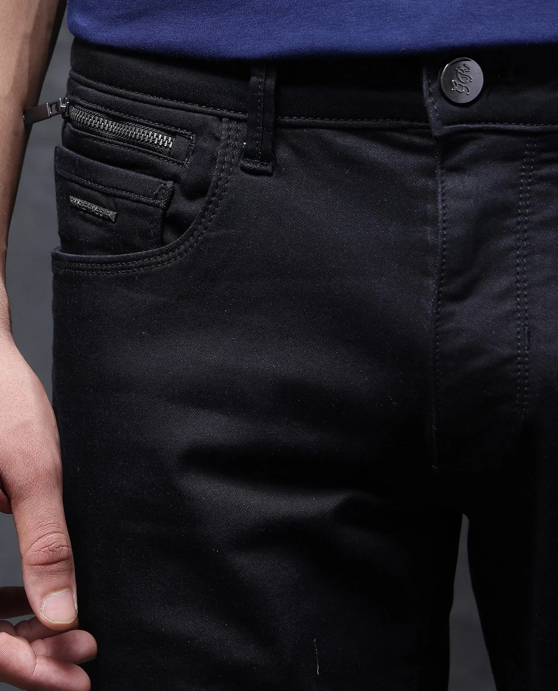 Rare Rabbit Men Corvo Black Cotton Polyester Fabric Dark Wash Slim Fit Plain Denim Jeans
