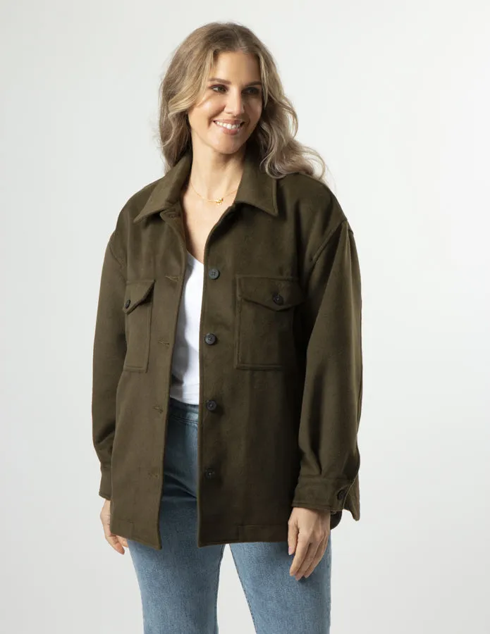 STELLA ESSENTIALS Becca Shacket - Khaki